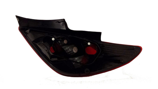 VAUXHALL CORSA D MK3 7/2006-8/2011 REAR TAIL LIGHT PASSENGER SIDE N/S