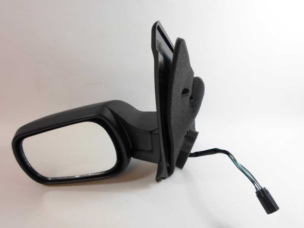 Ford Fusion 2002-2006 Electric Wing Door Mirror Black Left Side