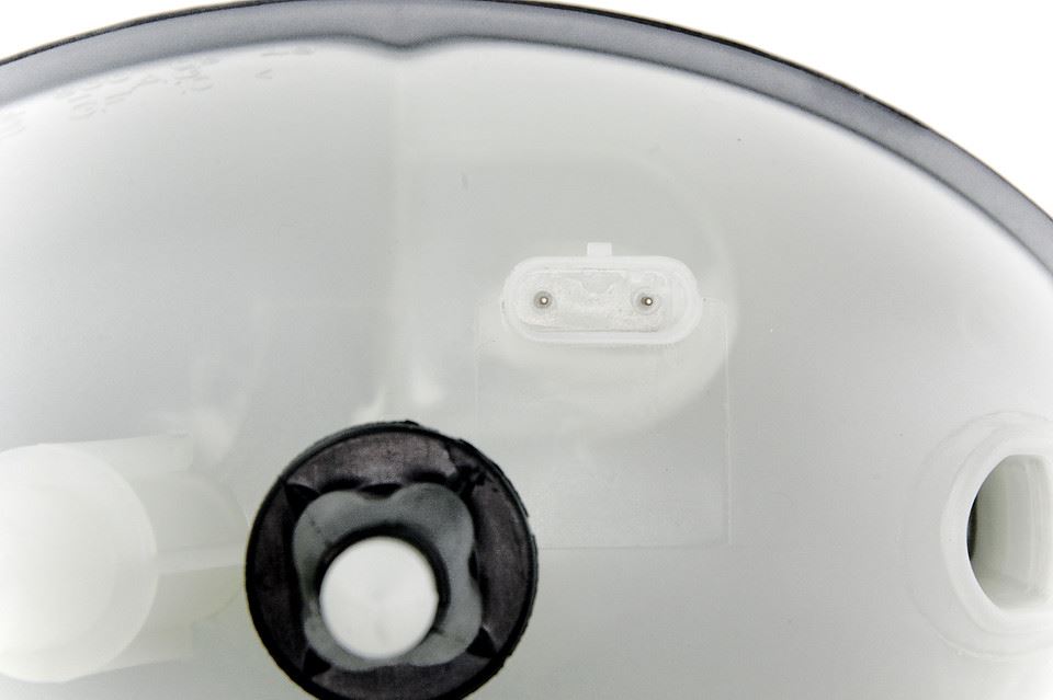 Mercedes C-Class S204 2007-2014 Radiator Coolant Expansion Header Tank & Sensor