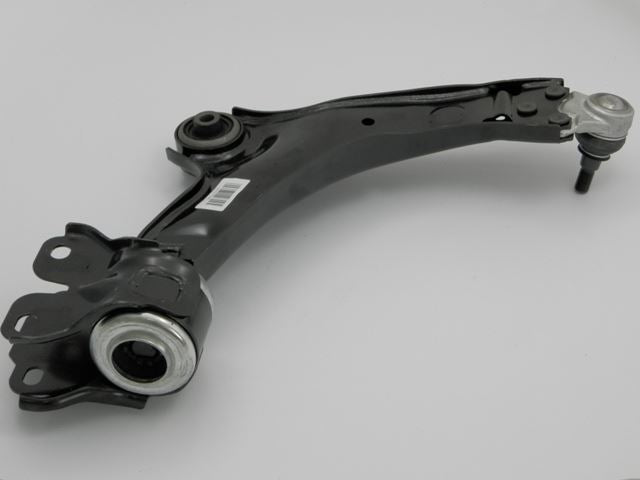 For Land Rover Freelander 2 2006-2014 Front Lower Wishbones Suspension Arms Pair