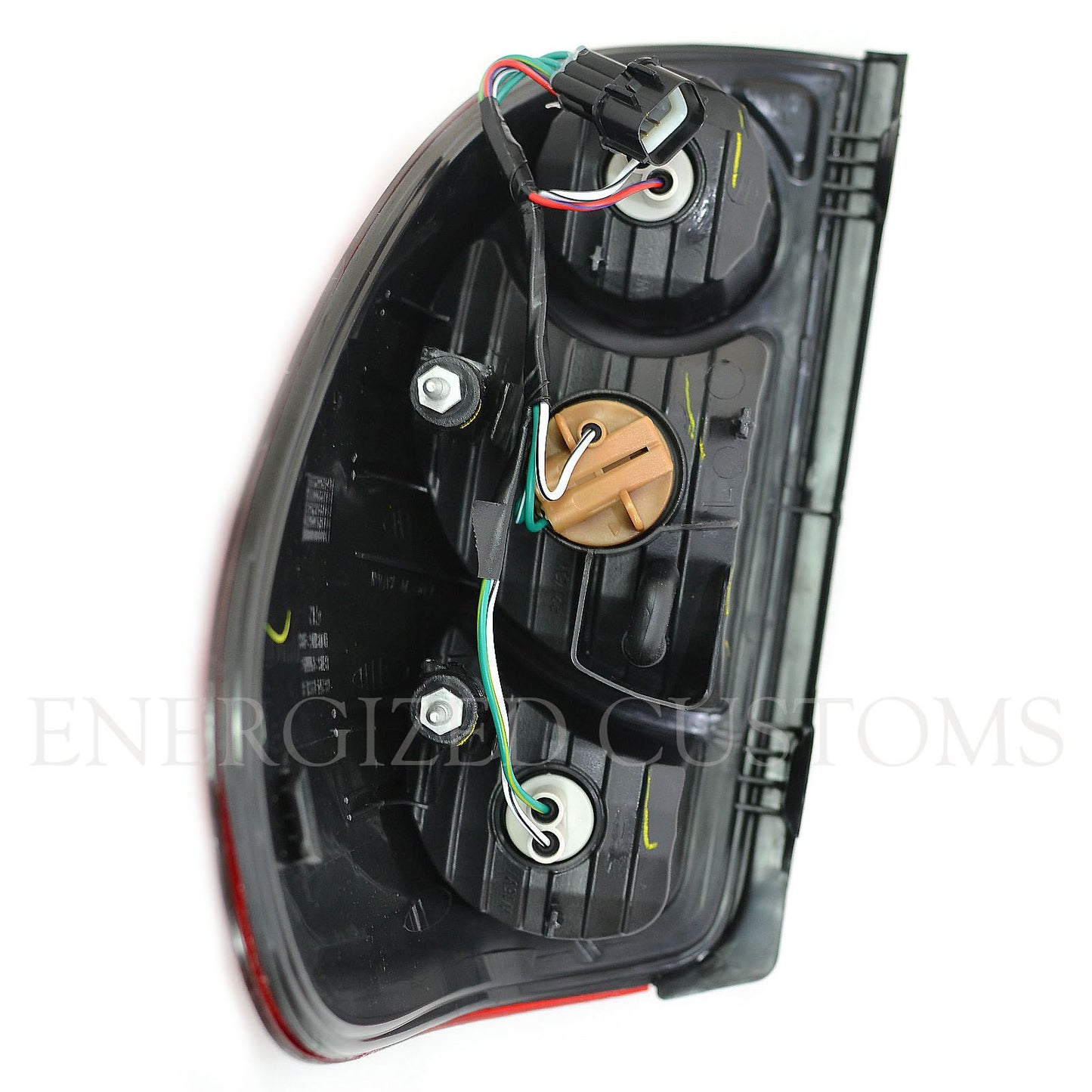 MITSUBISHI L200 PICKUP 2006-2015 REAR TAIL LIGHT PASSENGER SIDE N/S