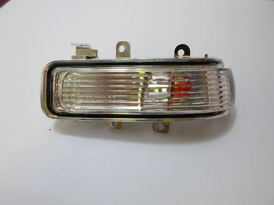 Toyota Hi-Lux Mk5 2012-> Wing Door Mirror Indicator Clear Passenger Side N/S