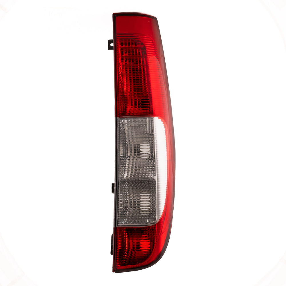 MERCEDES BENZ VIANO W639 2004-10/2010 REAR TAIL LIGHT DRIVERS SIDE O/S