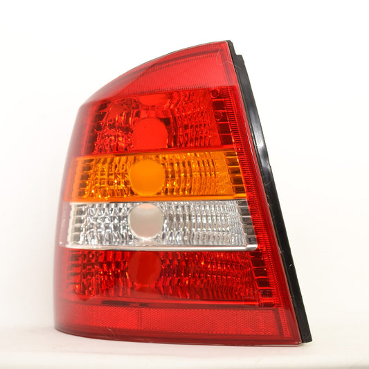 VAUXHALL ASTRA G MK4 1998-2004 REAR TAIL LIGHT PASSENGER SIDE N/S