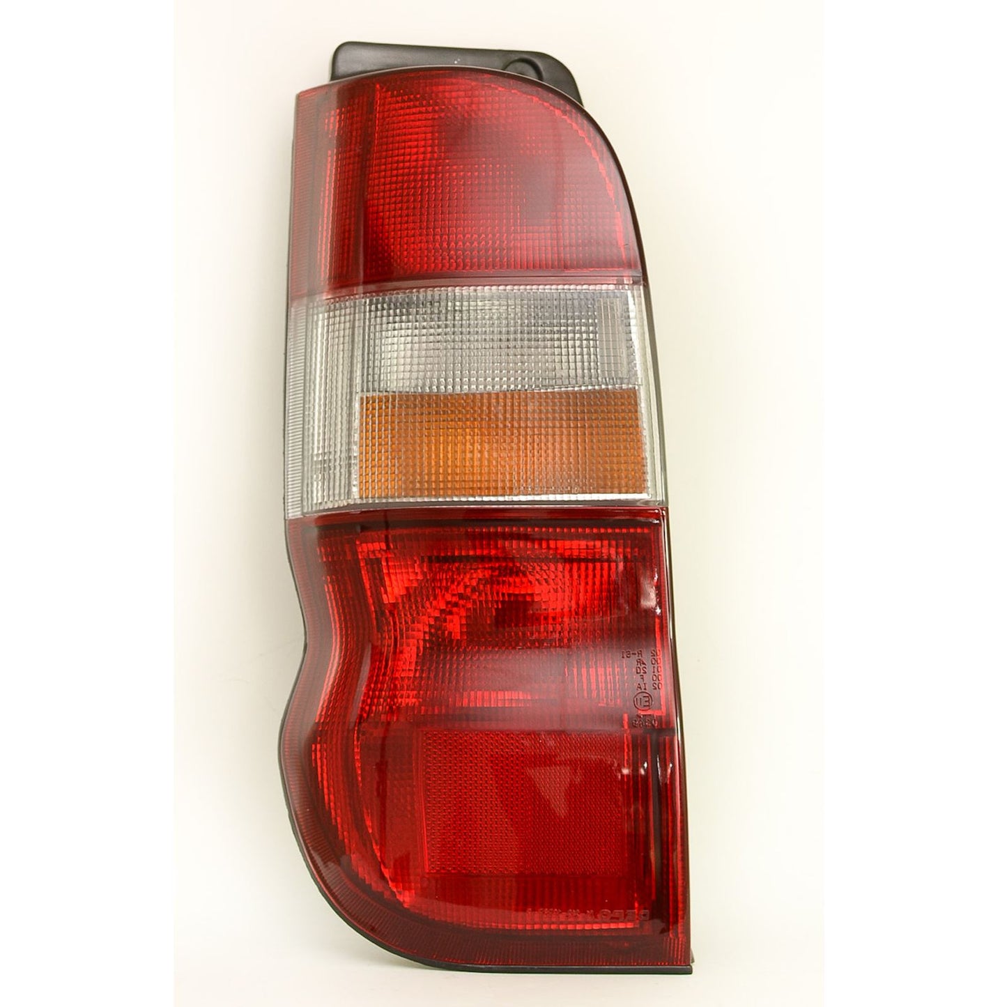 TOYOTA HI-ACE POWERVAN 8/1995-2006 REAR TAIL LIGHT PASSENGER SIDE N/S