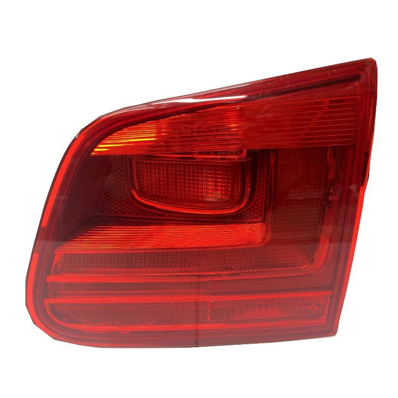 VW TIGUAN 2011-2015 INNER REAR TAIL LIGHT DRIVERS SIDE O/S