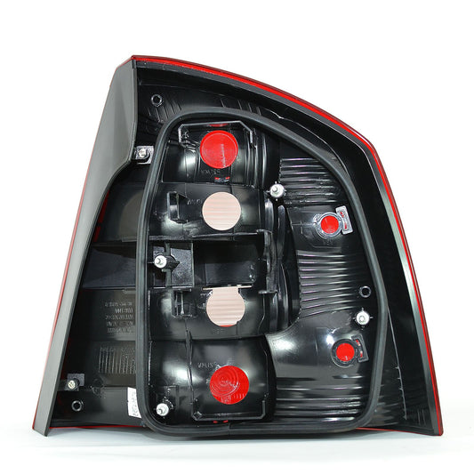 SKODA OCTAVIA MK2 HATCHBACK 2009-2013 REAR TAIL LIGHT PASSENGER SIDE N/S
