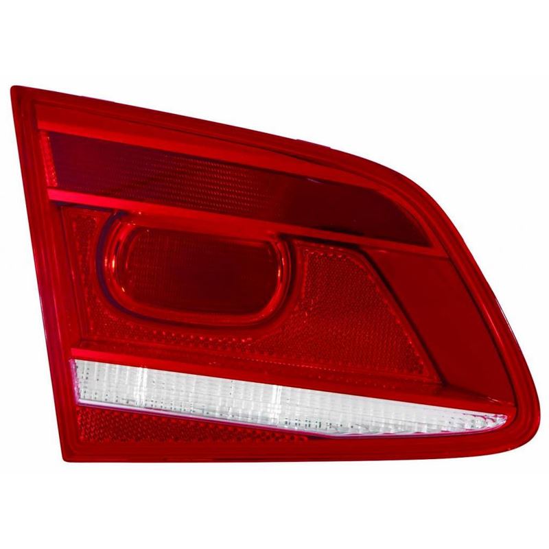 VW PASSAT SALOON 2010-2015 INNER REAR TAIL LIGHT PASSENGER SIDE N/S