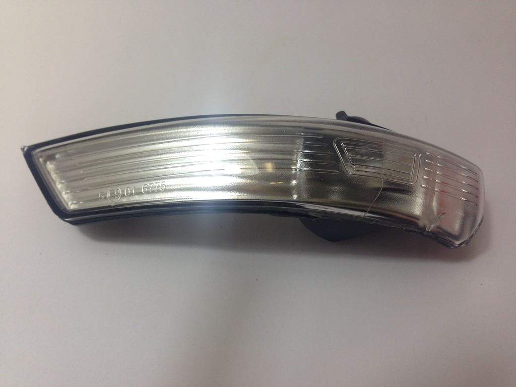 Ford Focus Mk2 2008-2011 Wing Door Mirror Indicator Clear Drivers Side O/S