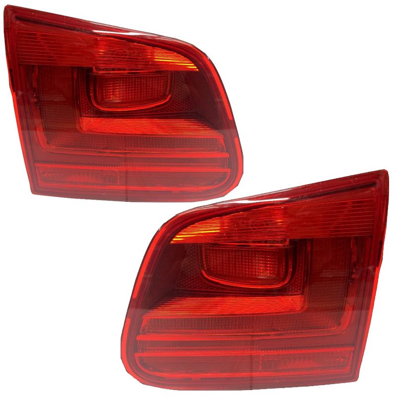 VW TIGUAN 2011-2015 INNER REAR TAIL LIGHTS PAIR O/S & N/S