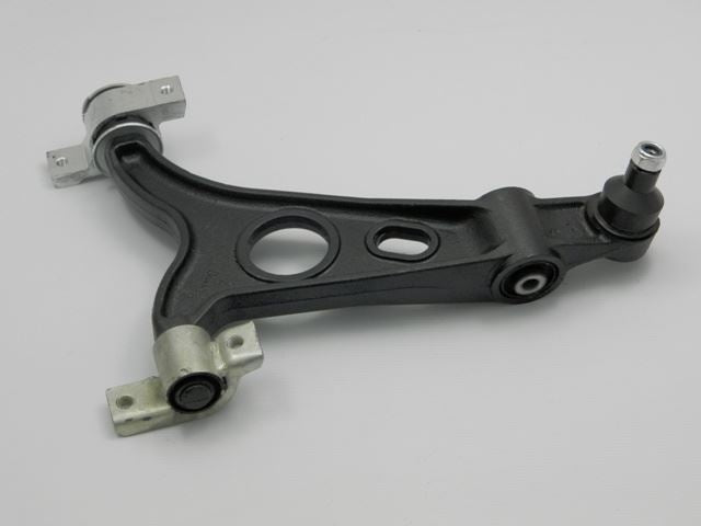 For Alfa Romeo 147 2000-2010 Lower Front Wishbones Suspension Arms Pair