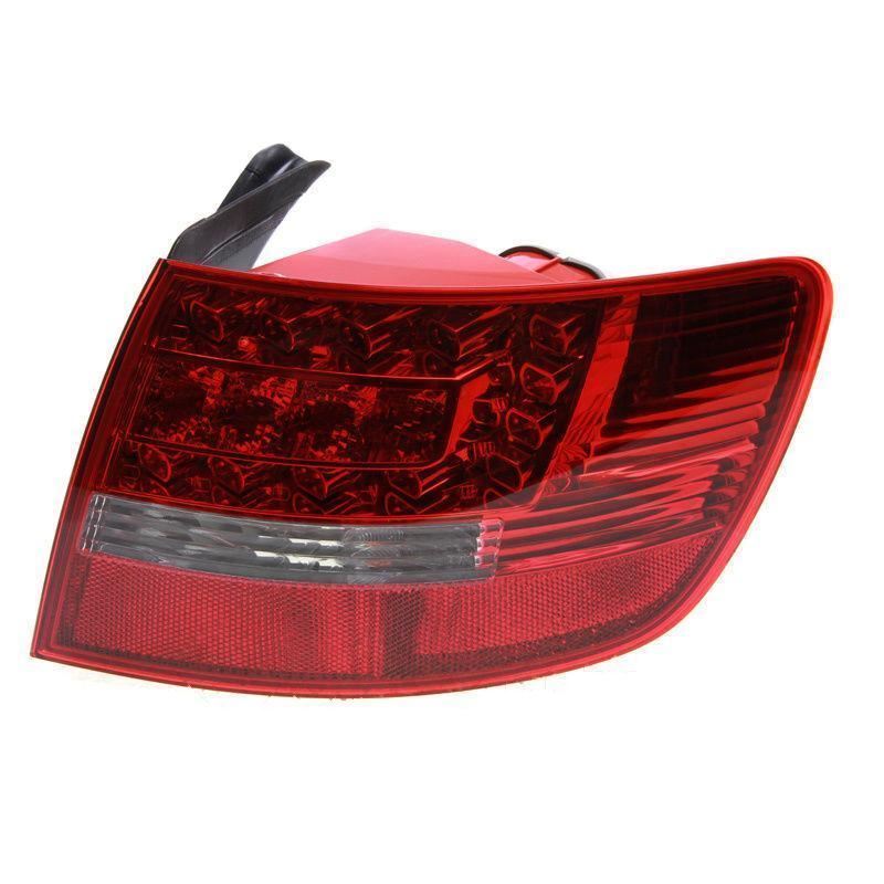 AUDI A6 ESTATE 2009-2011 LED REAR TAIL LIGHT DRIVERS SIDE O/S
