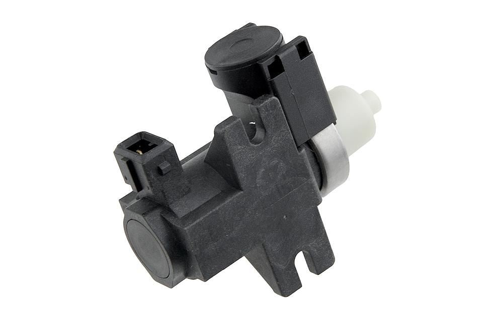 Opel Vauxhall Corsa 2000-2009 1.7 CDTI / 1.7 DI / 1.7 DTI EGR Valve