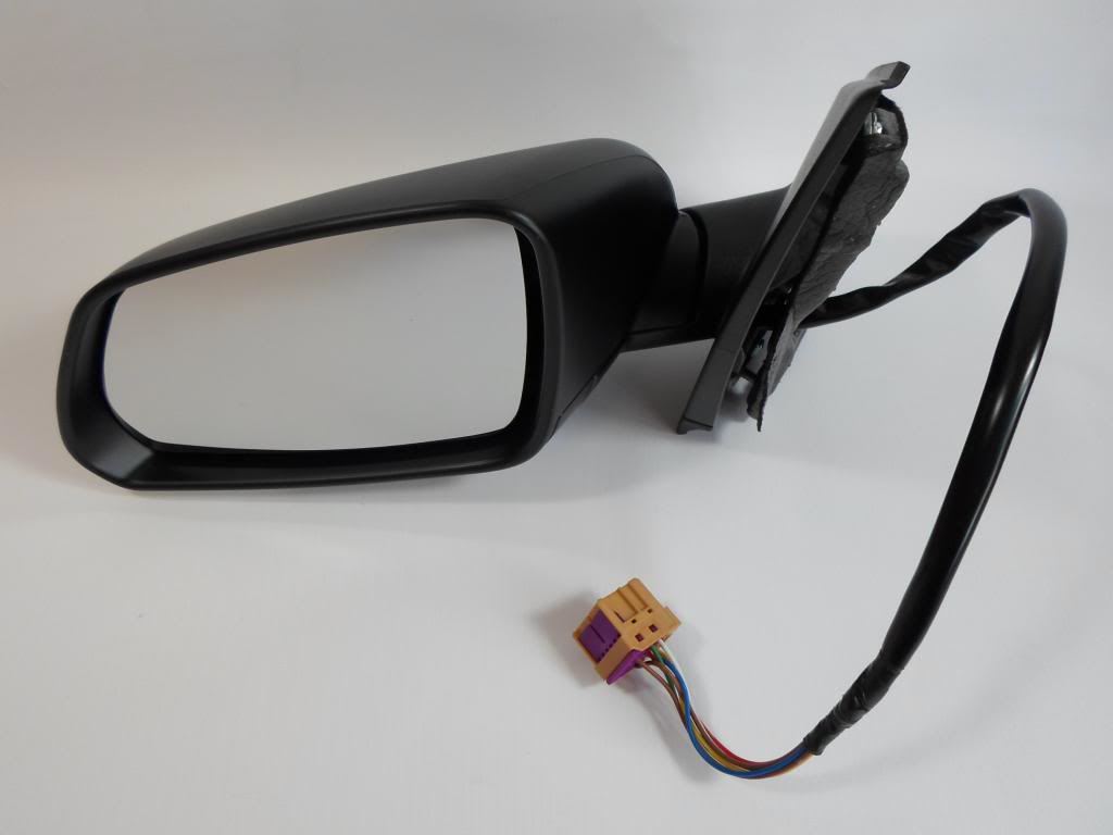 VW Polo Mk4 2005-3/2010 Electric Wing Door Mirror Black Cover Passenger Side N/S