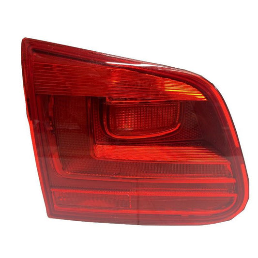 VW TIGUAN 2011-2015 INNER REAR TAIL LIGHT PASSENGER SIDE N/S