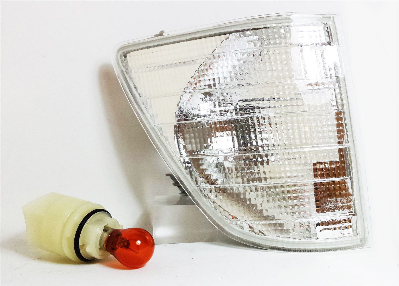 MERCEDES BENZ SPRINTER MK1 1995-2000 FRONT INDICATOR CLEAR DRIVERS SIDE O/S