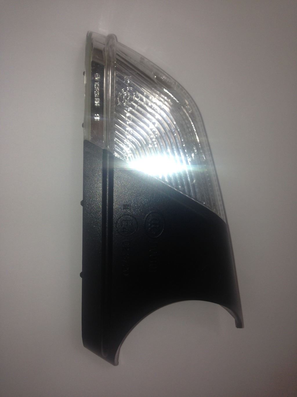 Skoda Octavia Mk2 6/2004-6/2009 Wing Mirror Indicator Clear Drivers Side O/S