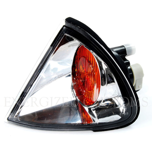 TOYOTA AVENSIS 2000-2003 FRONT INDICATOR CRYSTAL CLEAR PASSENGER SIDE N/S