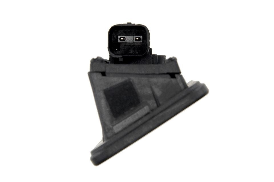 Ford Fiesta MK7 2008-2017 Tailgate Boot Lid Release Switch Button