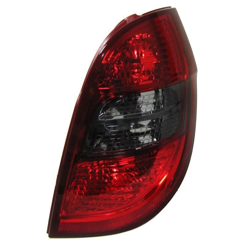 MERCEDES BENZ A CLASS W169 2008-2012 REAR TAIL LIGHT DRIVERS SIDE O/S