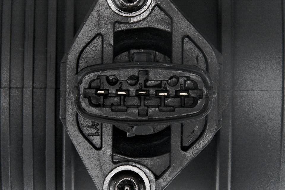 Opel / Vauxhall Frontera 1998-2004 2.2 DTI Air Flow Meter MAF Sensor