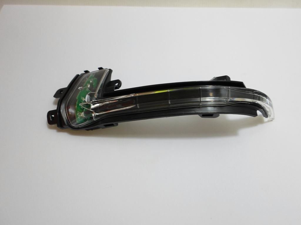 Audi A5 9/2011-> Wing Door Mirror Indicator Clear Passenger Side N/S