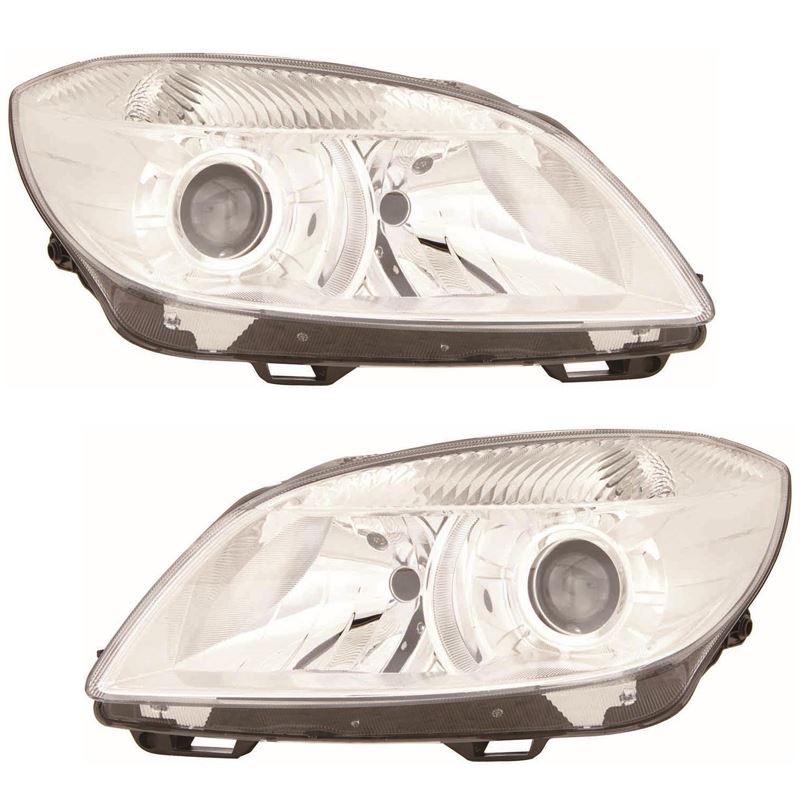 Skoda Roomster 2010-> Headlight Headlamps 1 Pair O/S & N/S